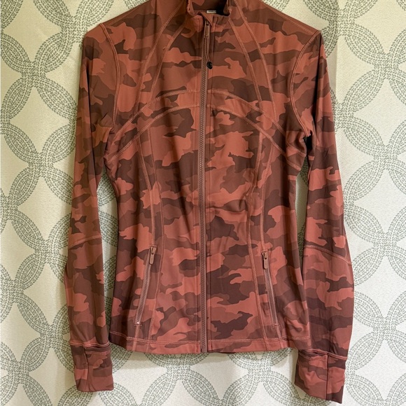 lululemon athletica Jackets & Blazers - lululemon athletica Women's Camouflage Define Jacket